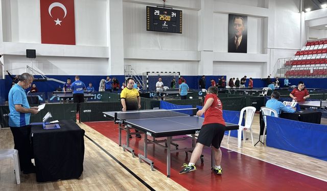 Özel Sporcular Türkiye Masa Tenisi Şampiyonası, Antalya'da başladı