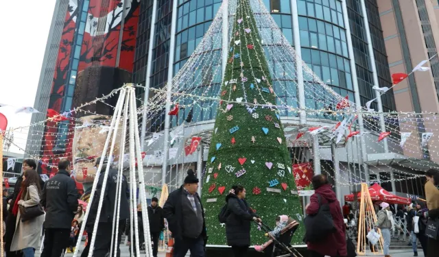 Kocaeli'de yeni yıl coşkusu tüm hızıyla devam ediyor