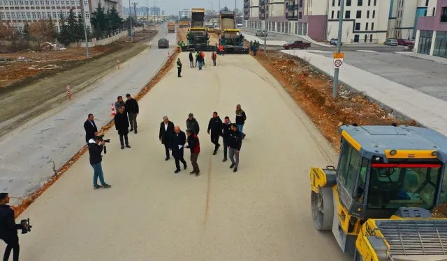 Malatya'da Saray Bosna Caddesi konforlu hale geliyor