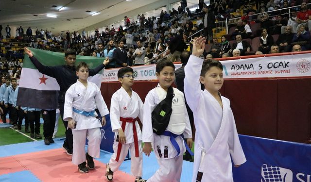 Adana'da 5 Ocak Uluslararası Karate Kurtuluş Kupası müsabakaları başladı