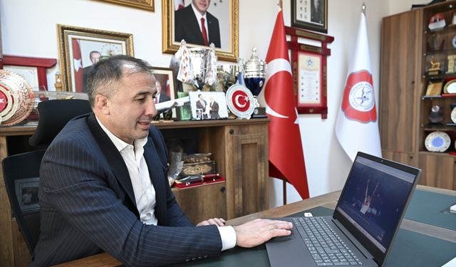 Türkiye Judo Federasyonu Başkanı Sezer Huysuz, AA'nın "Yılın Kareleri" oylamasına katıldı