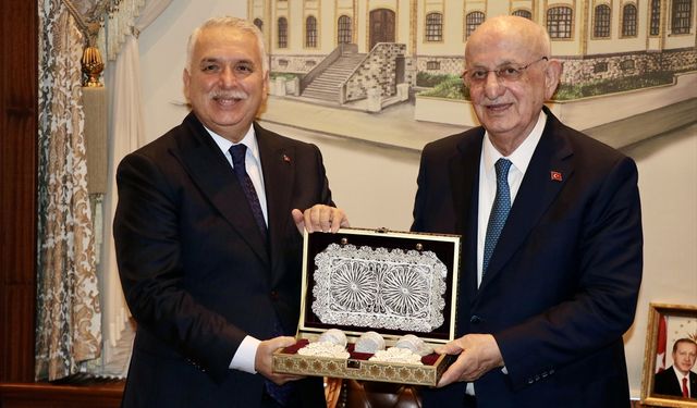 Cumhurbaşkanlığı Yüksek İstişare Kurulu Başkan Vekili Kahraman, Trabzon'da konuştu: