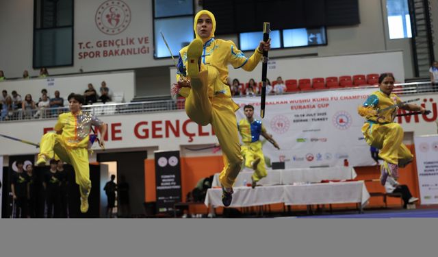 8. Açık Balkan Wushu Kung Fu Şampiyonası'nın açılış seremonisi yapıldı