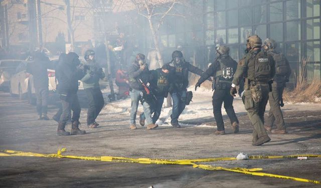 ABD'nin Minnesota eyaletinde ICE polisi bir kişiyi daha vurdu