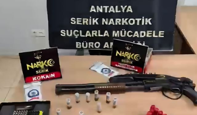 Antalya'da uyuşturucu operasyonunda 25 şüpheli yakalandı
