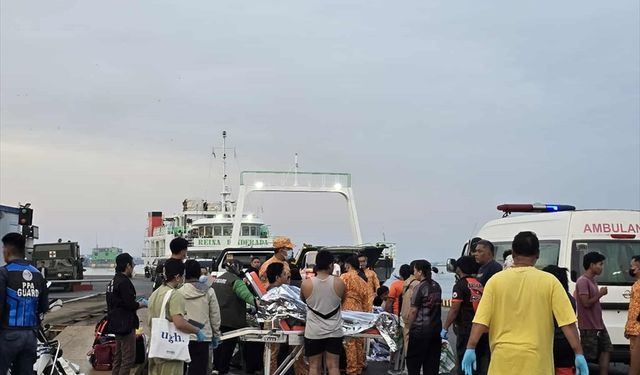 At least 15 dead after ferry carrying over 300 passengers sinks in southern Philippines