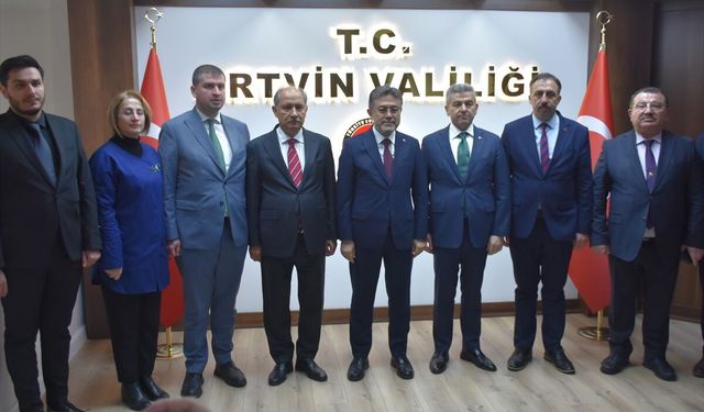 Bakan Yumaklı, Artvin'de Türk somonu üretim tesisi ziyaretinde konuştu: