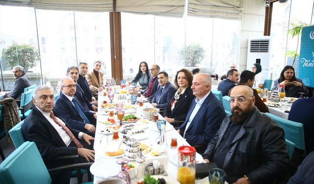 Bakü'de Anadolu kahvaltı kültürü tanıtıldı