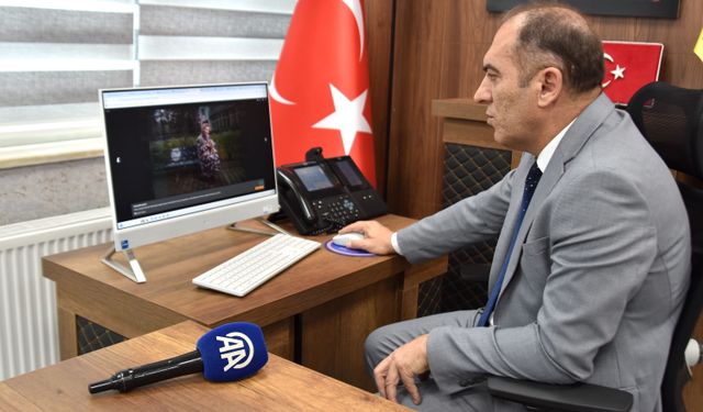 Bitlis İl Milli Eğitim Müdürü Kaya, AA'nın 'Yılın Kareleri' oylamasına katıldı