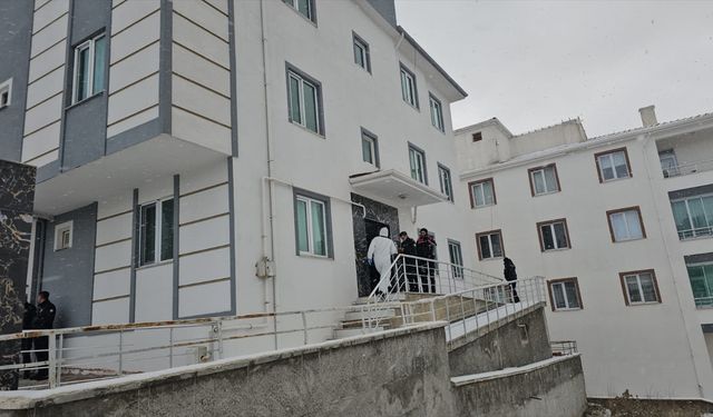Çorum'da karı-koca evlerinde silahla vurulmuş halde ölü bulundu