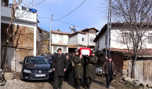 Çorum'da vefat eden Kıbrıs gazisi son yolculuğuna uğurlandı