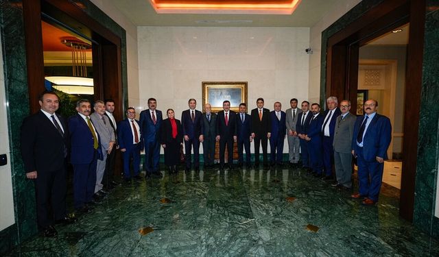 Cumhurbaşkanı Yardımcısı Yılmaz, Ezidi heyetini kabul etti