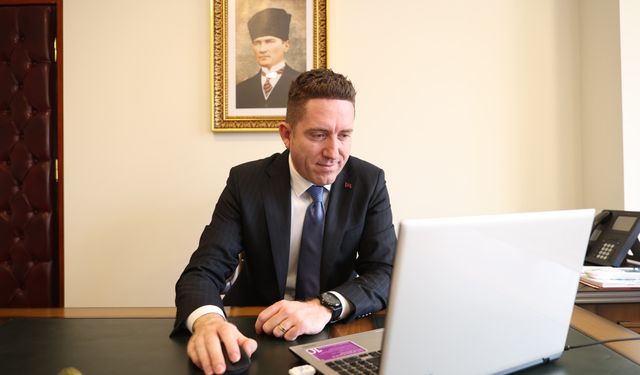 Edirne Valiliği Özel Kalem Müdürü Karataş, AA'nın 'Yılın Kareleri' oylamasına katıldı