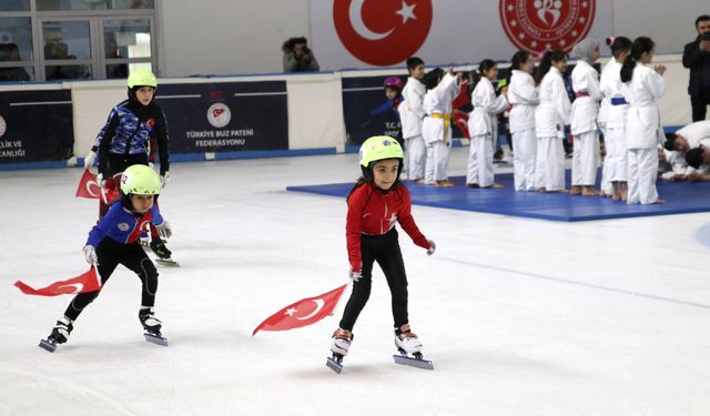 Erzurum'da kış spor okullarının açılışı yapıldı