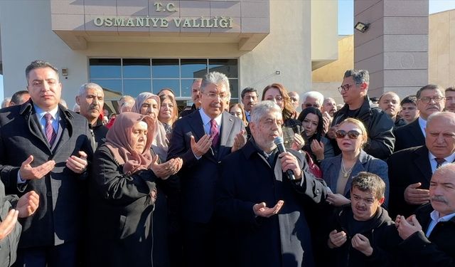 Eskişehir Valisi olarak atanan Erdinç Yılmaz, Osmaniye'den uğurlandı