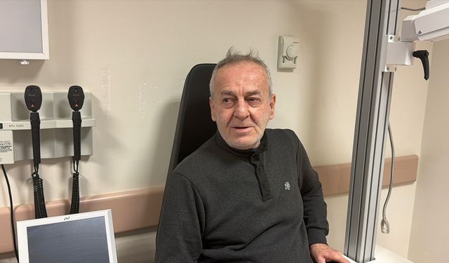 Eskişehir'de sol gözü görmeyen hasta, yarım kat kornea nakliyle yeniden görmeye başladı