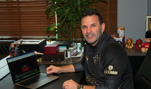 Galatasaray Teknik Direktörü Okan Buruk, AA'nın 'Yılın Kareleri' oylamasına katıldı