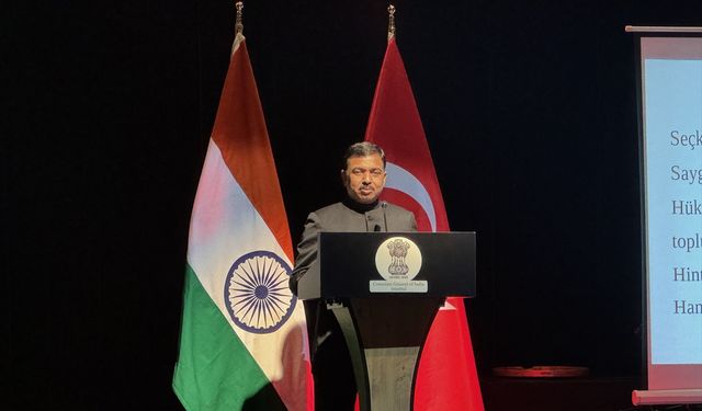 Hindistan'ın 77'nci Cumhuriyet Bayramı İstanbul'da kutlandı