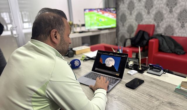 İmaj Altyapı Vanspor Teknik Direktörü Korkmaz, AA'nın 'Yılın Kareleri' oylamasına katıldı