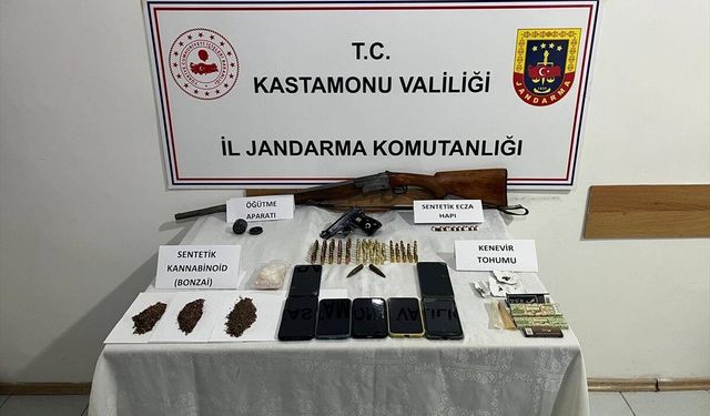 Kastamonu'da uyuşturucu operasyonunda yakalanan 4 zanlı tutuklandı