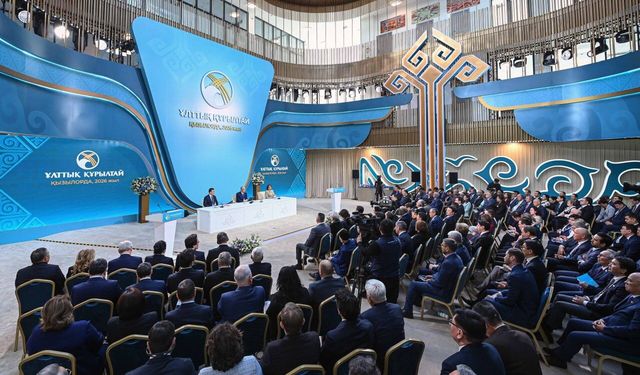 Kazakistan'ın yeni parlamentosu 'Kurultay' olarak adlandırılacak