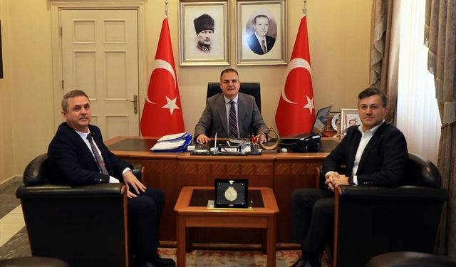 L'Etape Marmaris by Tour Genel Direktörü Kafkas, Muğla Valisi Akbıyık'ı ziyaret etti