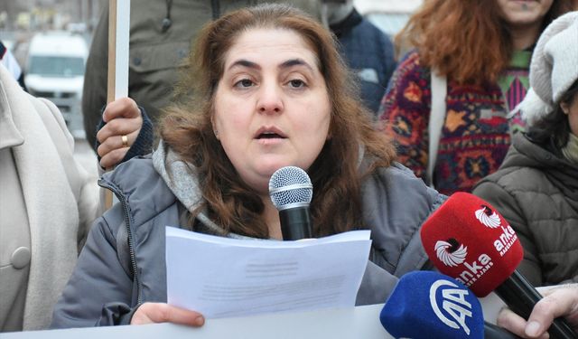 Malatya Demokratik Kadın Platformu, eşi tarafından öldürülen Beste Kızılay için eylem yaptı