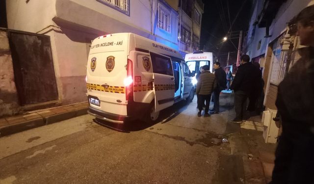 Manisa'da 78 yaşındaki anne, 52 yaşındaki oğlunu yatağında ölü buldu