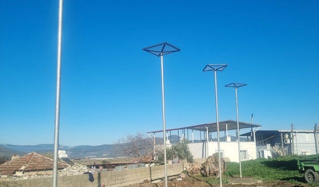 Muğla'da leylekler için yuva alanları yapıldı