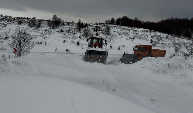 Ordu'da kar ve tipi nedeniyle ulaşımda aksamalar yaşandı