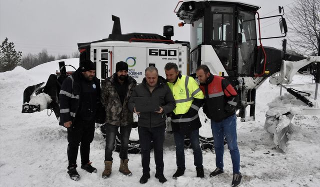 Ordu'da karla mücadele ekibi AA'nın 'Yılın Kareleri' oylamasına katıldı