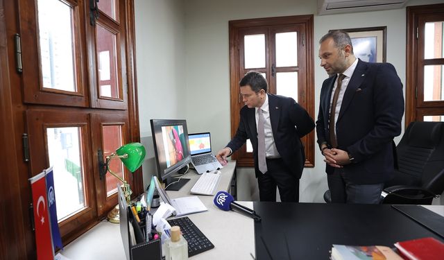 Osmangazi Belediye Başkanı Aydın, AA'nın 'Yılın Kareleri' oylamasına katıldı