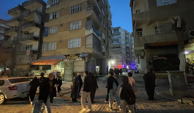 Şanlıurfa'da 6 katlı bina tedbiren boşaltıldı
