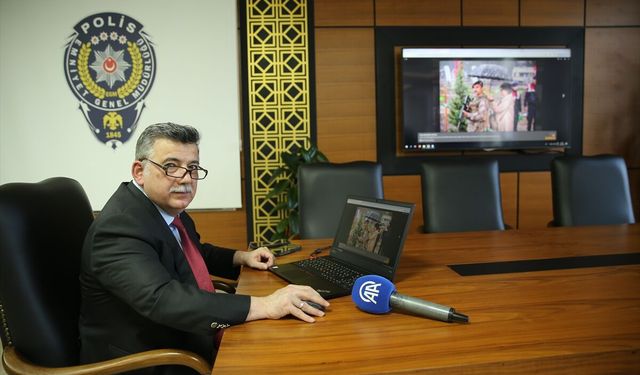 Siirt İl Emniyet Müdürü Öztürk, AA'nın 'Yılın Kareleri' oylamasına katıldı