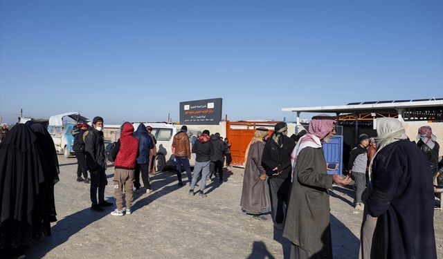 Suriye'deki Hol Kampı'nda, DEAŞ'lıların yakınları dışındaki aileler güvenli çıkış için hükümetin incelemelerini bekliyor