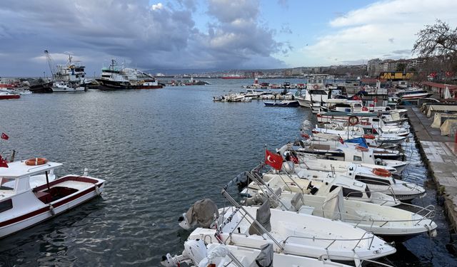 Tekirdağ'da deniz ulaşımına lodos engeli