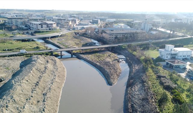 Tekirdağ'da dere ıslahı çalışmaları yapılıyor
