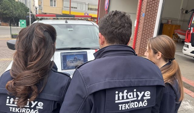 Tekirdağlı itfaiyeciler AA'nın 'Yılın Kareleri' oylamasına katıldı