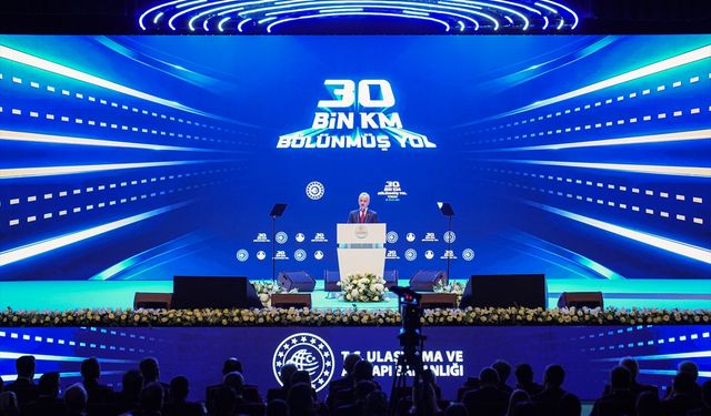 Ulaştırma ve Altyapı Bakanı Uraloğlu, 'Otuz Bininci Kilometre Bölünmüş Yol Hizmete Alma Töreni'nde konuştu:
