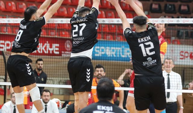 Voleybol: SMS Grup Efeler Ligi