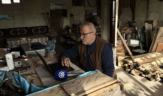 'Yaşayan İnsan Hazinesi' ödüllü baston ustası Birol, AA'nın 'Yılın Kareleri' oylamasına katıldı