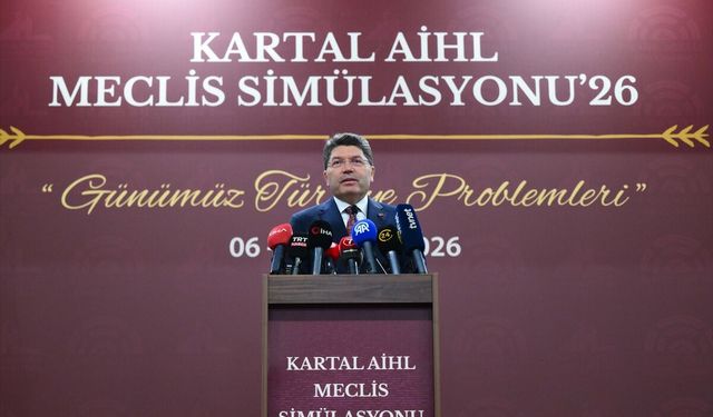 Adalet Bakanı Tunç, Kartal AİHL Meclis Simülasyonu programında konuştu:
