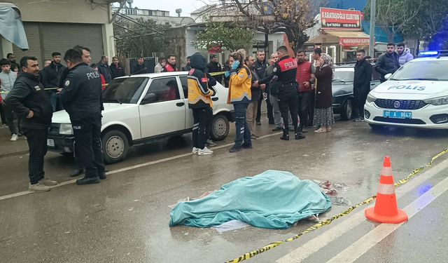 Adana'da kamyonun çarptığı kişi öldü