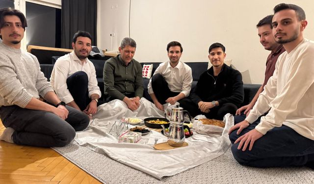 AK Parti Antalya İl Gençlik Kolları üyeleri 'Ramazan Yollarda' projesiyle gençlerle buluşacak