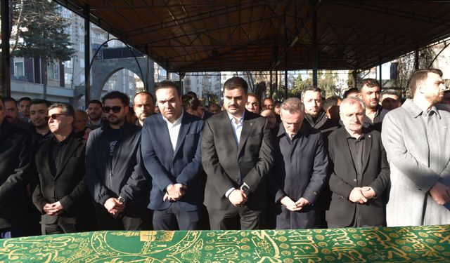 AK Parti Genel Sekreteri İnan'ın babaannesi son yolculuğuna uğurlandı