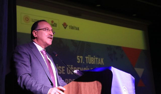 Antalya'da 'TÜBİTAK Lise Öğrencileri Araştırma Projeleri Yarışması' ödül töreni düzenlendi