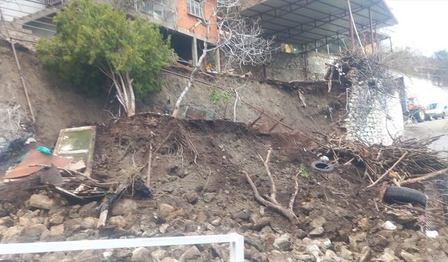 Aydın'da sağanak ve fırtına etkili oldu