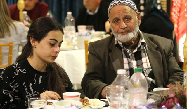 Aydın'da şehit yakınları ve gaziler 'Büyük Aile Sofrası'nda buluştu