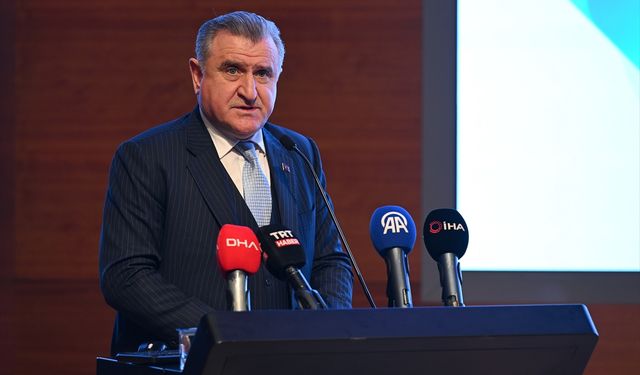 Bakan Bak, 'GENÇ2030' projesini tanıttı: