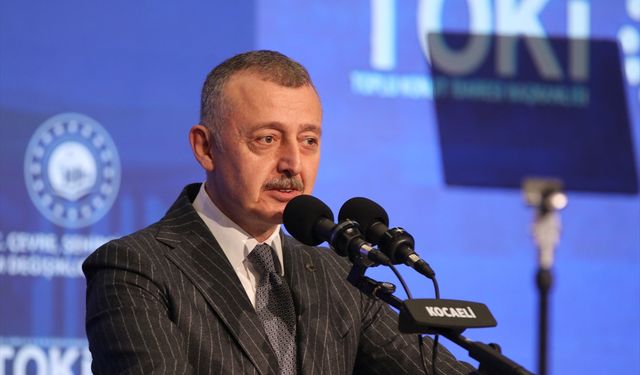 Bakan Kurum, Kocaeli'de 'Ev Sahibi Türkiye' kura çekim töreninde konuştu: